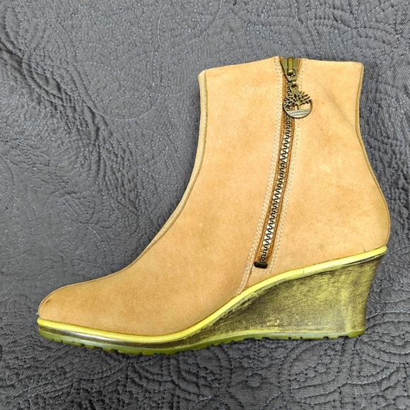 Timberland Wedge Boots Womens Tan Suede Zipper Pull On Women's Leather Boots 7M - Picture 2 of 12